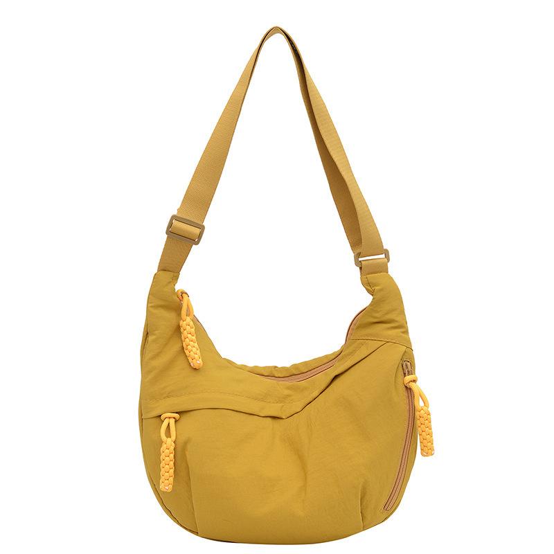 2025 Summer New Versatile Shoulder Bag Travel Messenger Bag Washed Cloth Nylon Retro Casual Lightweight Dumpling Bag