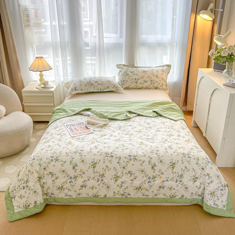 Pastoral Flowers Print Summer Quilt 100% Cotton Home Bedroom Soft Breathable Air Conditioning Quilted Quilt Machine Washable