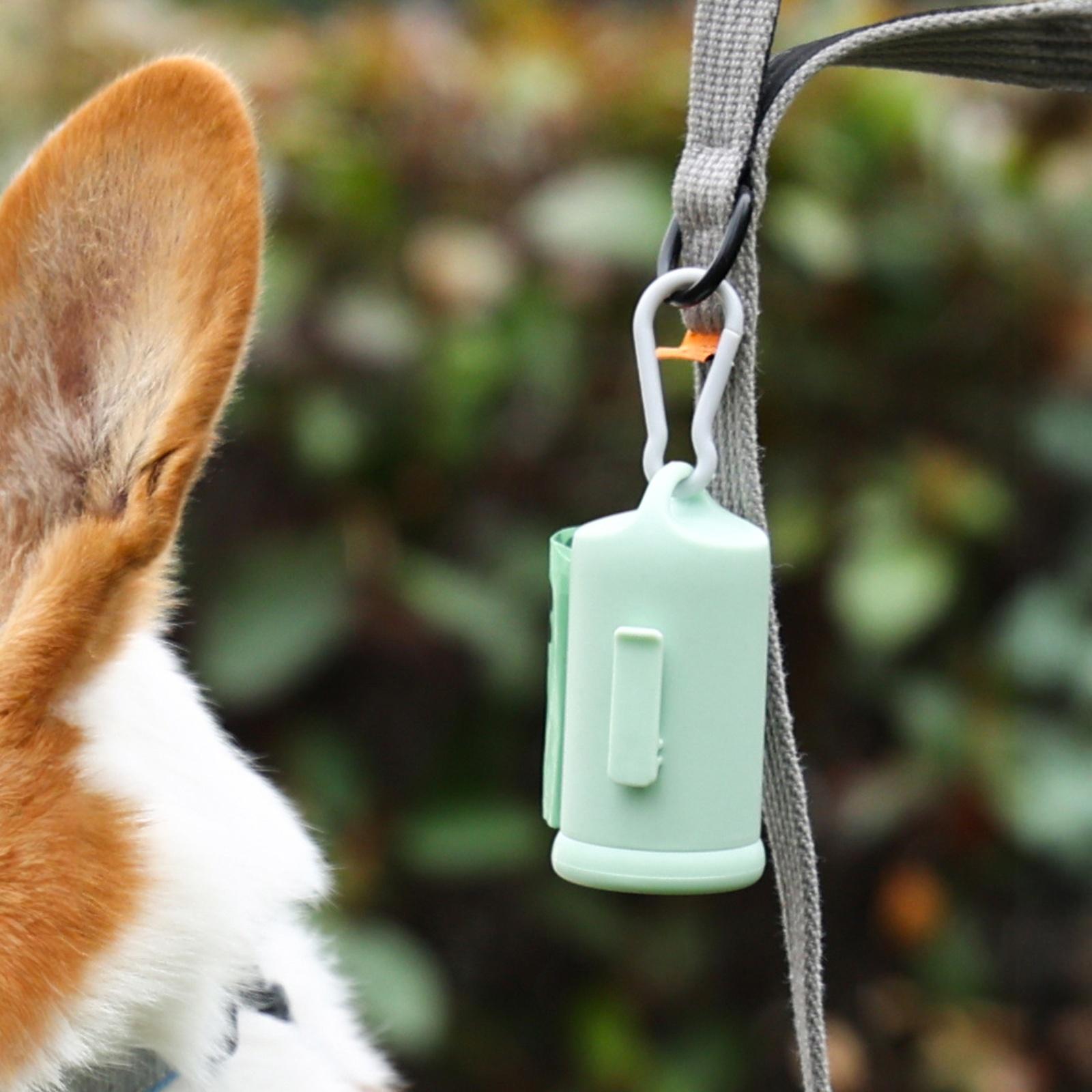 

Новый портативный диспенсер для пакетов для уборки за домашними животными, держатель для пакетов для отходов в путешествиях one size зелёный