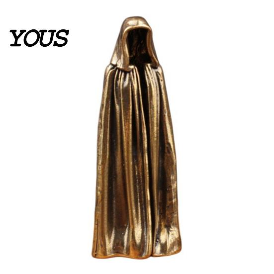 Vintage Bronze Sculpture Faceless Ghost Brass Figurine, Retro Metal Mysterious Statue, Creative Small Ornament for Gothic Home Decor Desktop