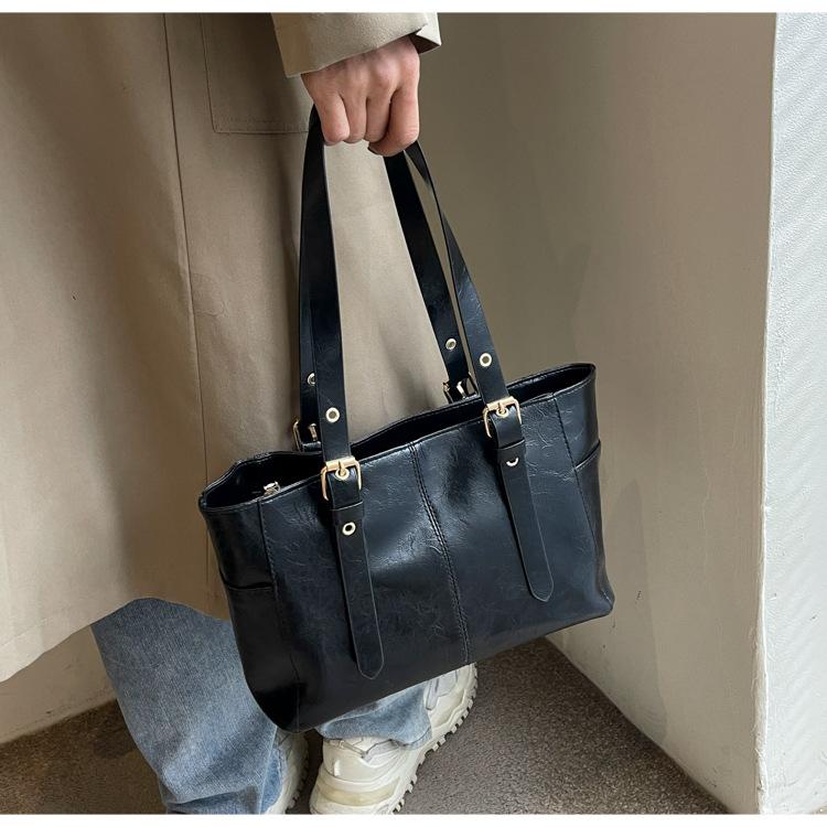 New Trendy Fall Winter Shoulder Bag Women Premium Commuter Tote Bag