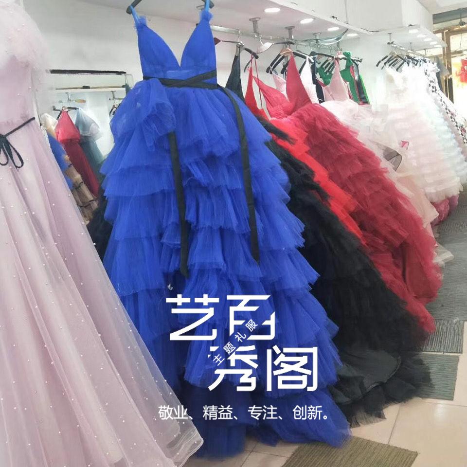 

Цветная пряжа 2025 новая уличная съемка парная одежда вопрос шлейф свадебное платье XXXL