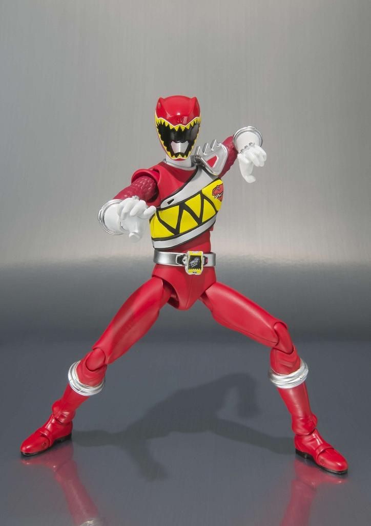 TAMASHII NATIONS Kyoryu Red S.H.Figuarts
