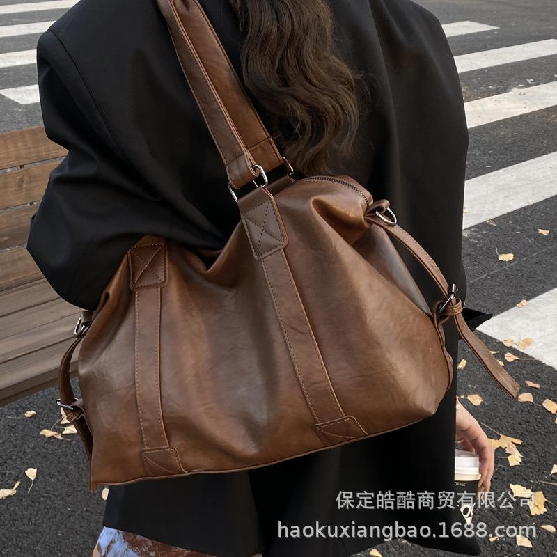 Premium Maillard Messenger Bag Women's Autumn and Winter 2025 Retro Casual Shoulder Bag Large Capacity Tote Bag