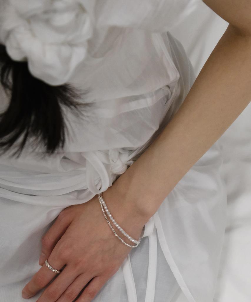 Poetryhaus Silverdust Pearl Bracelet