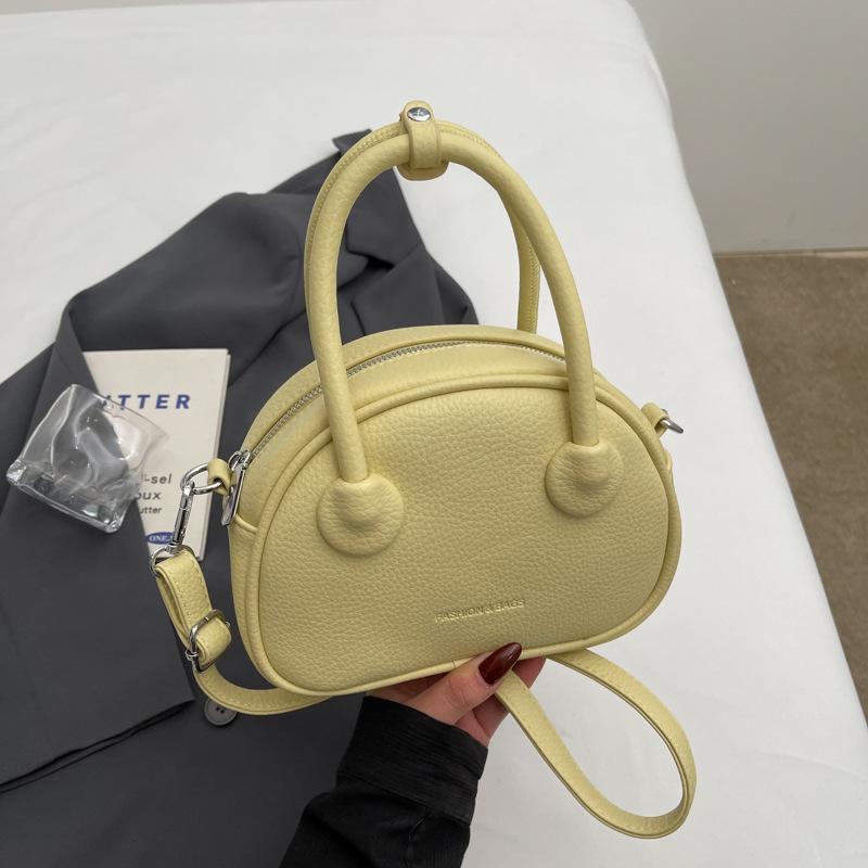 Fashion small bag women's new summer versatile messenger bag high-end portable bowling bag