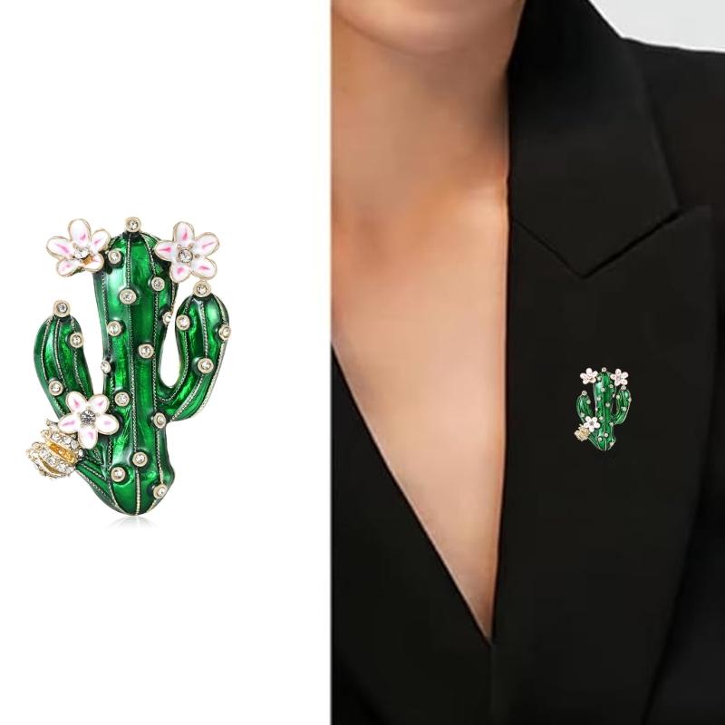 Elegant Cactus Shaped Enamel Brooch Pin Adorned with Rhinestones for Unisex Casual Fashion Accessory
