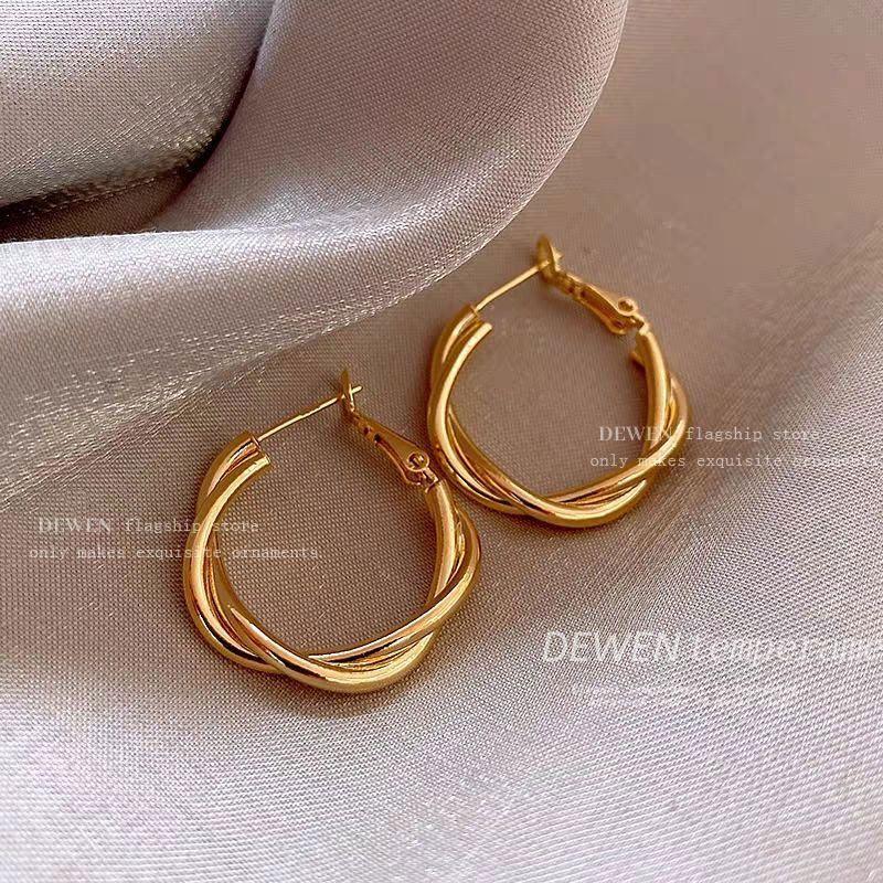 

Niche Style Women s Metal Large Earrings European MAYSU Circle Gold Braided Earrings