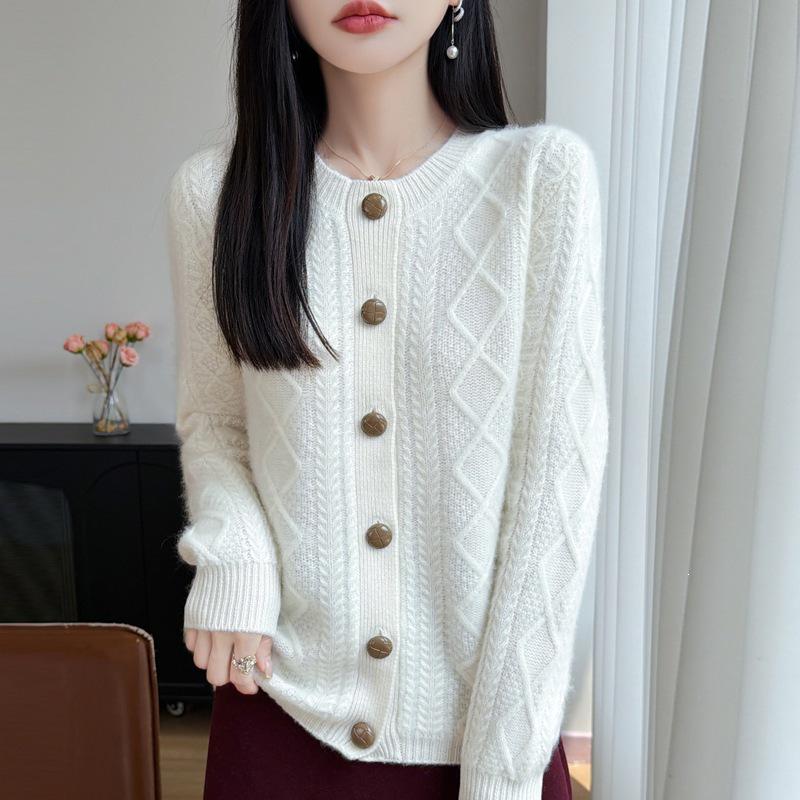 Women's Retro Cable Knit 100% Wool Cardigan - Soft Thickened Old Money Style Sweater Coat