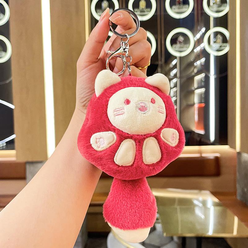 

Изысканный плюшевый брелок в виде кошачьей лапки: Милый кулон для автомобиля и аксессуар для школьной сумки With Keychain