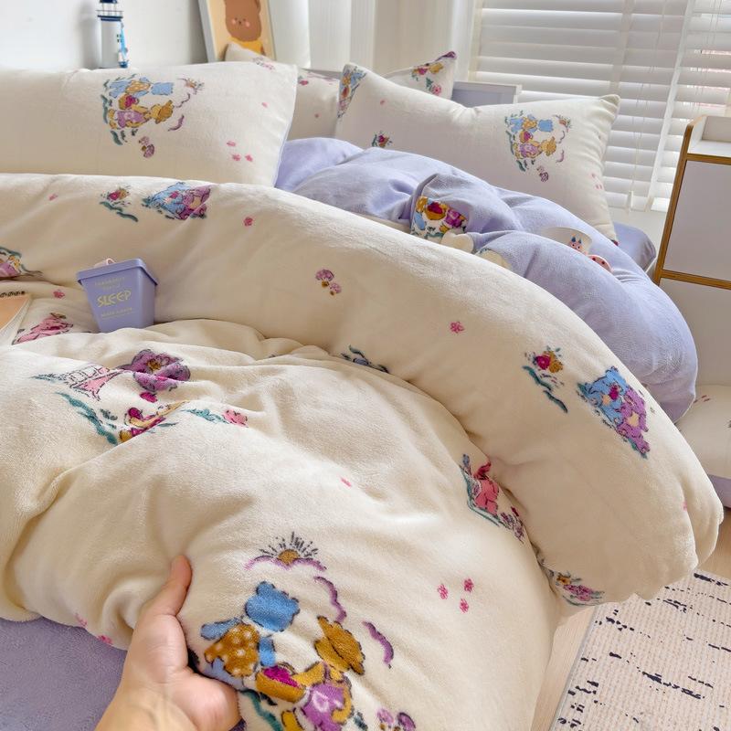 Thickened Milk Fleece Four-Piece Set, Milk Fleece Coral Fleece Bed Sheet Quilt Cover Double-Sided Flannel Bed Three-Piece Set