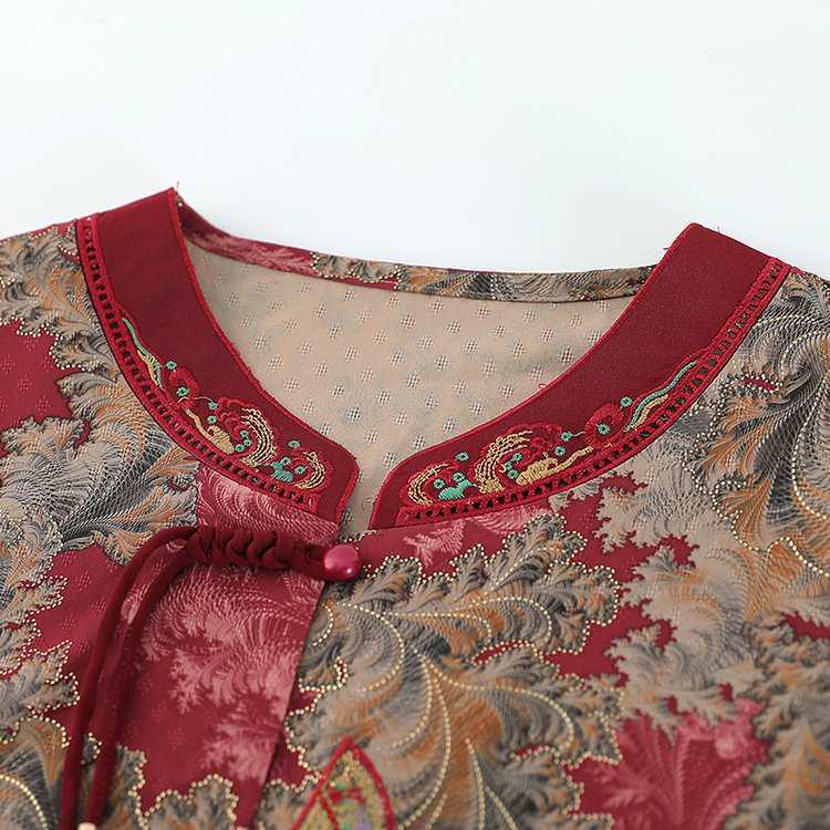 Grandma's Summer Seven-Sleeve Chinese Suit: Traditional Two-Piece Women's Set