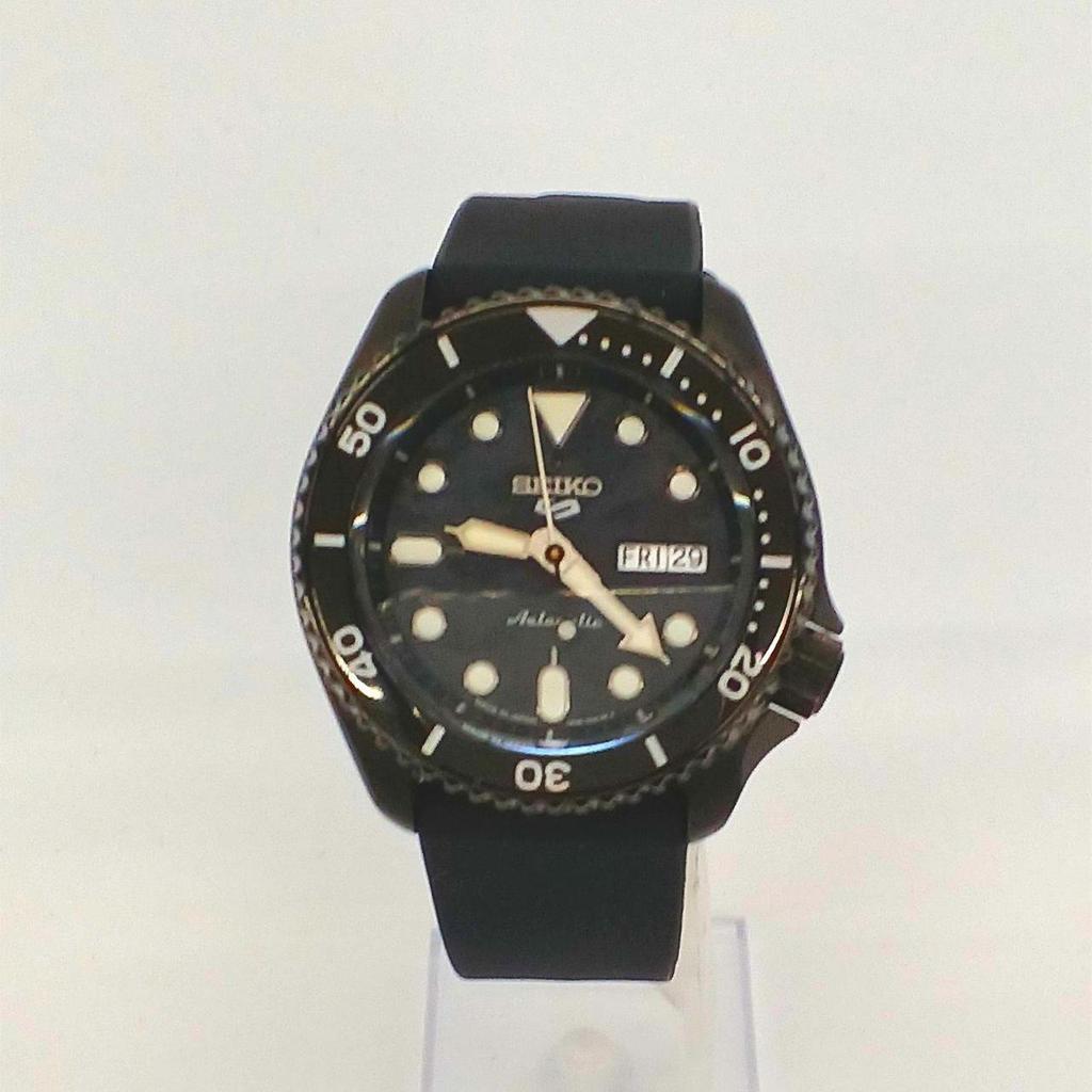 Used SEIKO 4R36-13W0 automatic watch