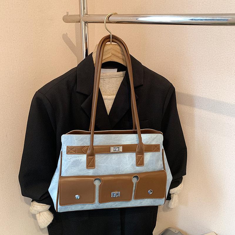 

Premium sense large-capacity bag type women s new fashion commuter shoulder bag niche tote bag