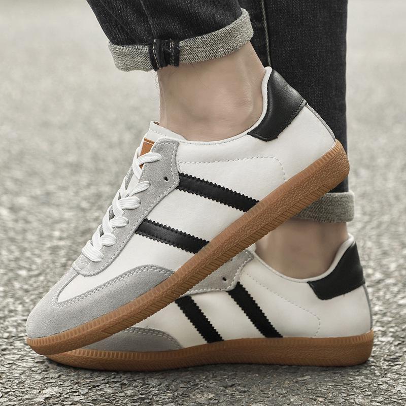 Men's Korean Style Low-Top Genuine Leather Canvas Board Shoes: Casual Flat Bottom Sports Shoes for Spring & Autumn
