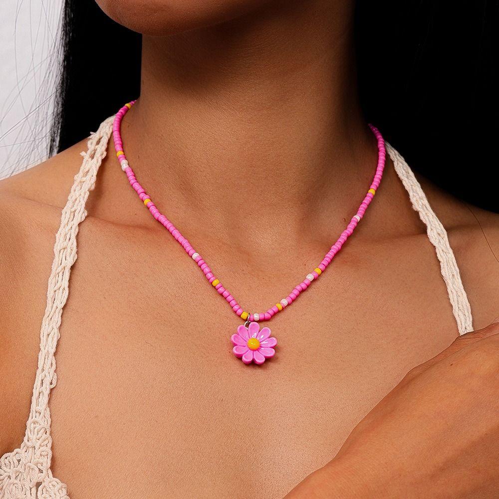 5 Stück Böhmischer Blumenperlen-Halskette Harz-Plumeria-Halskette Neuer Perlen-Choker Tägliches Tragen