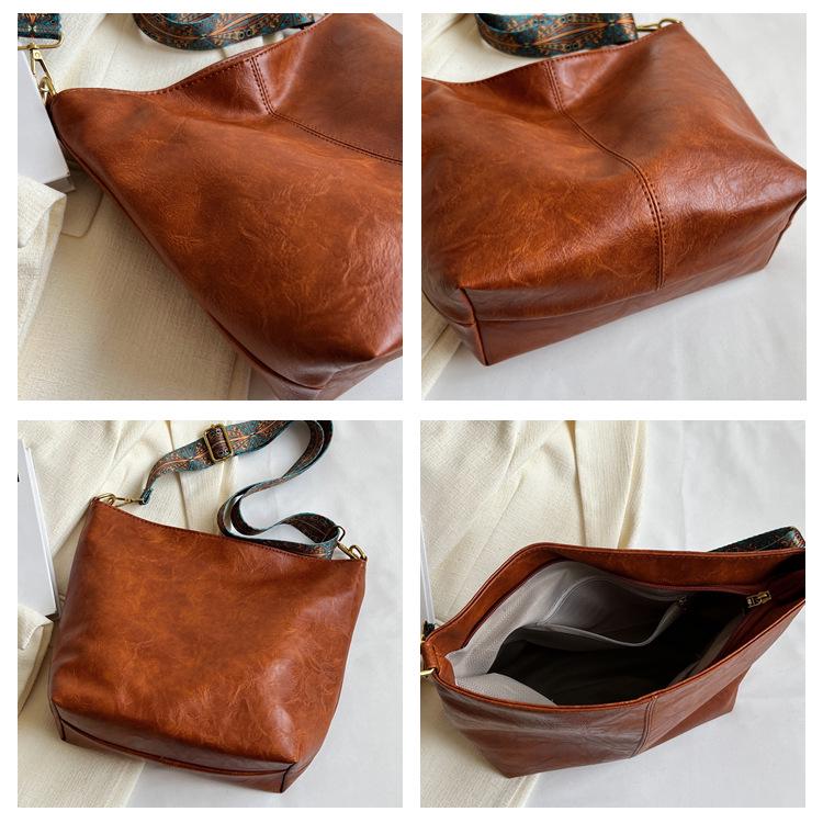 Women's Large Capacity Crossbody Bag - 2023 Spring/Summer Retro Wide Strap Bucket Bag with High-Quality Texture