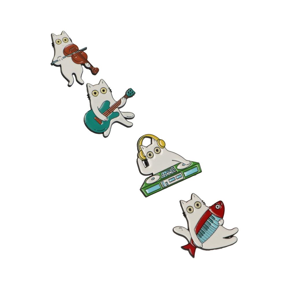 Accordion Women Suit Lapel Pins Violin Animal Theme Metal Pin Personalized Cat-shape Brooch Gift
