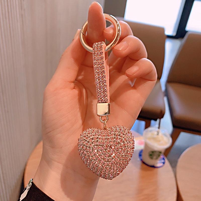 Cute Cartoon Rhinestone Heart Keychain with Claw Chain - Peach Heart Car Key Hanger