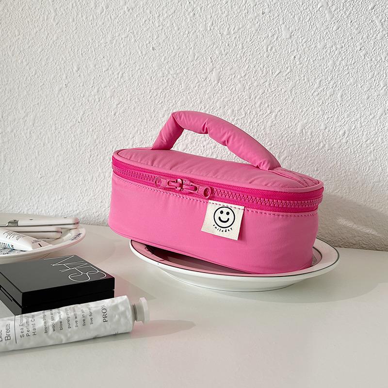 

Корейская минималистичная красочная ручная косметичка и туалетная сумка для женщин - Портативное и стильное дофаминовое решение для хранения розы красного