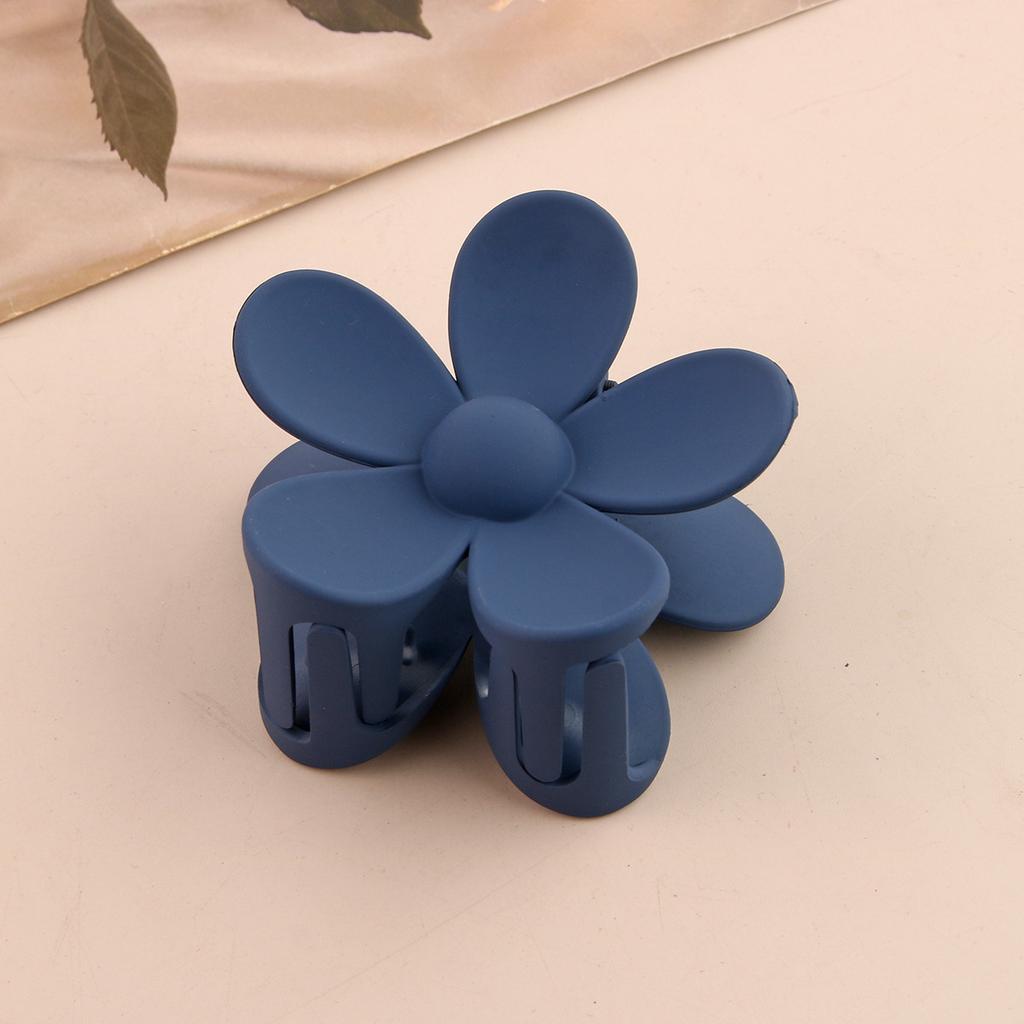 Large Size 7cm Fashion Flower Hair Claws Colourful Ponytail Hair Accessories Matte Hair Claw Clips For Women Girls