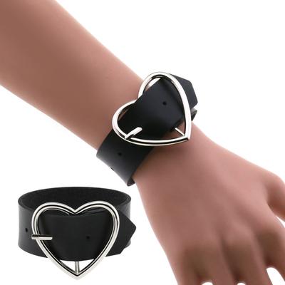 Black Leather Heart Bracelet for Women Goth Cuff Bracelet Gothic Rivet Buckle Wristband Vintage Rock Accessories