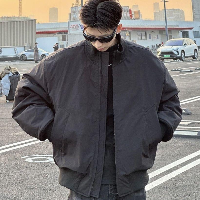 Men's American Style Cotton Pilot Jacket: Winter Loose Fit, Cool Stand Collar, Warm Padded