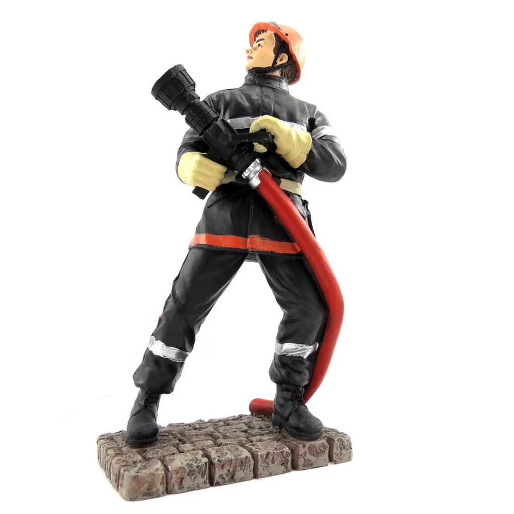 Les Trésors De Lily [K0046] - Figurine 'Pompier' lance à incendie