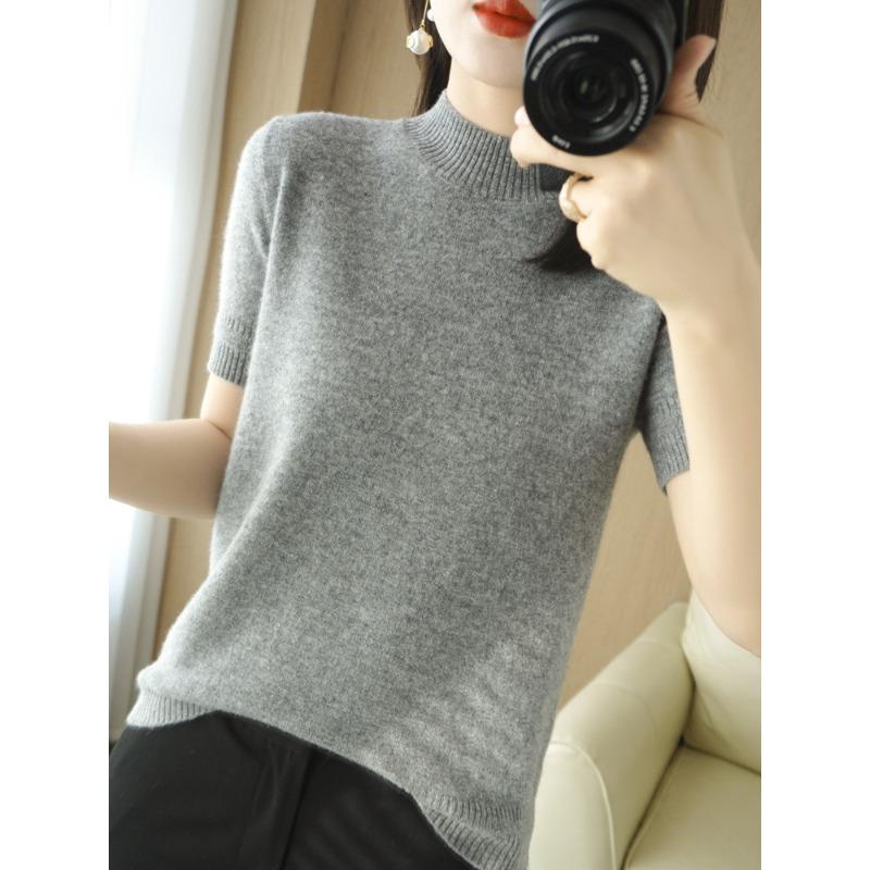 Short Sleeve Women's Knitted Sweater Round Neck Loose Short Bottom Sweater Half Sleeve Thin Medium Sleeve Sweater Top