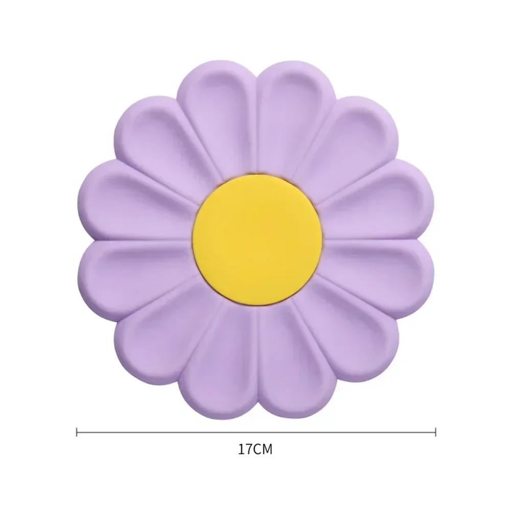 Silicone Coaster Colorful Daisy Shape Kitchen Table Heat Resistant Anti-scalding Mat Coaster Household Little Fresh Table Decor