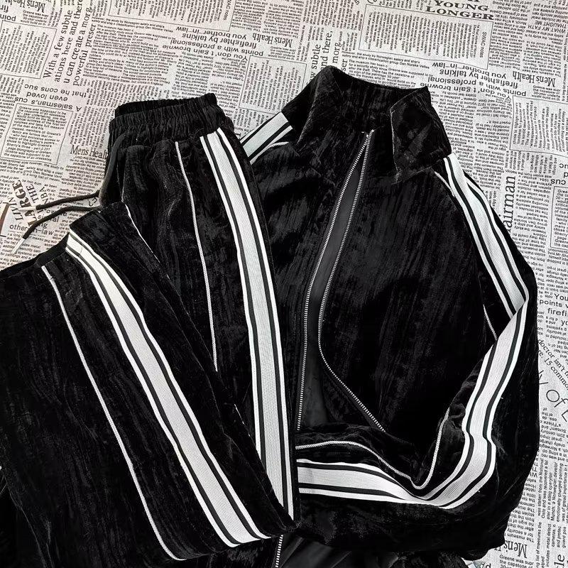 2024 Herbst Herren Gold Samt Gestreifter Pullover & Hosen Set