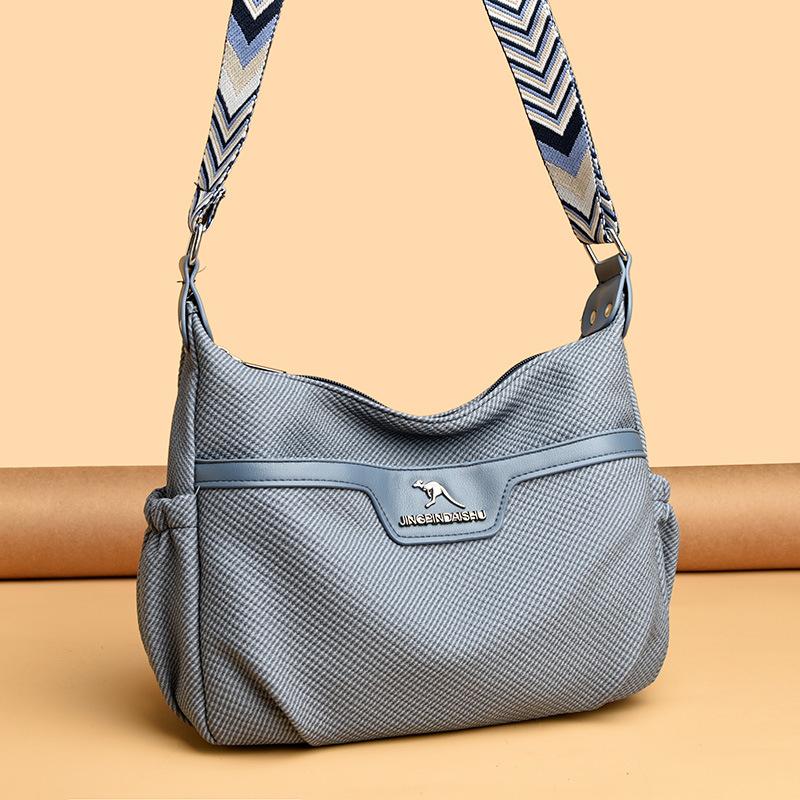 Simple New Trendy Fashion Shoulder Bag Large Capacity Mother Messenger Bag Commuter Small Square Bag