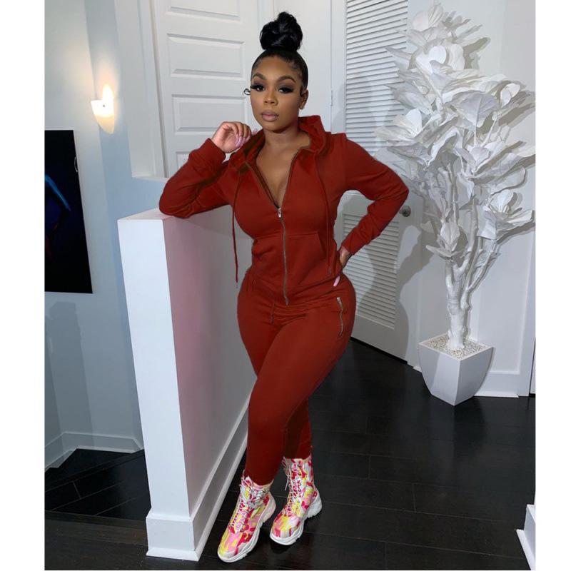 2025 Fall/Winter Women's Casual Solid Color Sportswear: Zipper Pocket Two-Piece Set