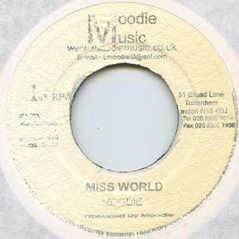 

7inch Record MOODIE - Miss World Moodie Music 1996 UK Reggae, Ska & Dub