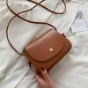 Small Fresh Messenger Bag, Popular Bags Today, Women's New Trendy and Versatile Fashionable Retro Small Square Bag