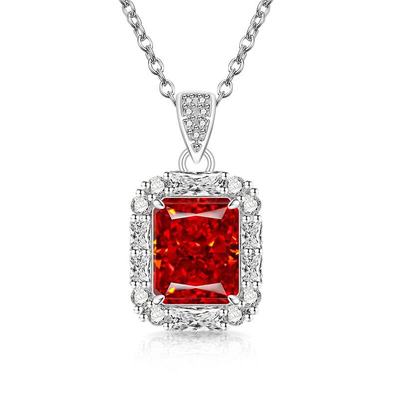 2026 Colored Treasure Ice Flower Cut High Carbon Diamond Necklace Fashionable Luxury Electroplated Real Gold Pendant