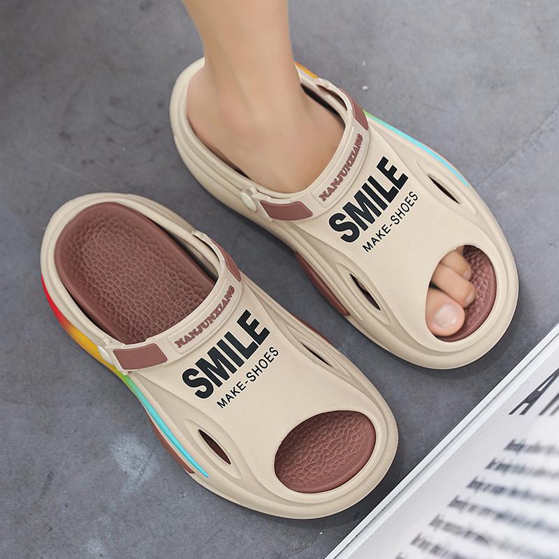 Hot Sale Summer Men's Slippers Fashion Mens Non-slip EVA Platform Beach Shoes Outdoor Man Sandals Classic Soft Couple's Slipper