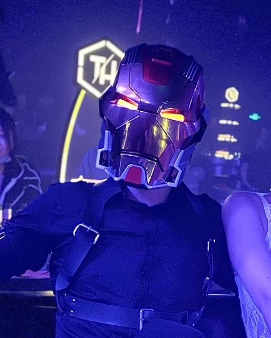 Nobody Genuine Iron Man Helmet Voice Control Auto-Opening Collectible Mask Anime Cosplay Prop MK17 Kid Friendly Entertaining Fun Safe