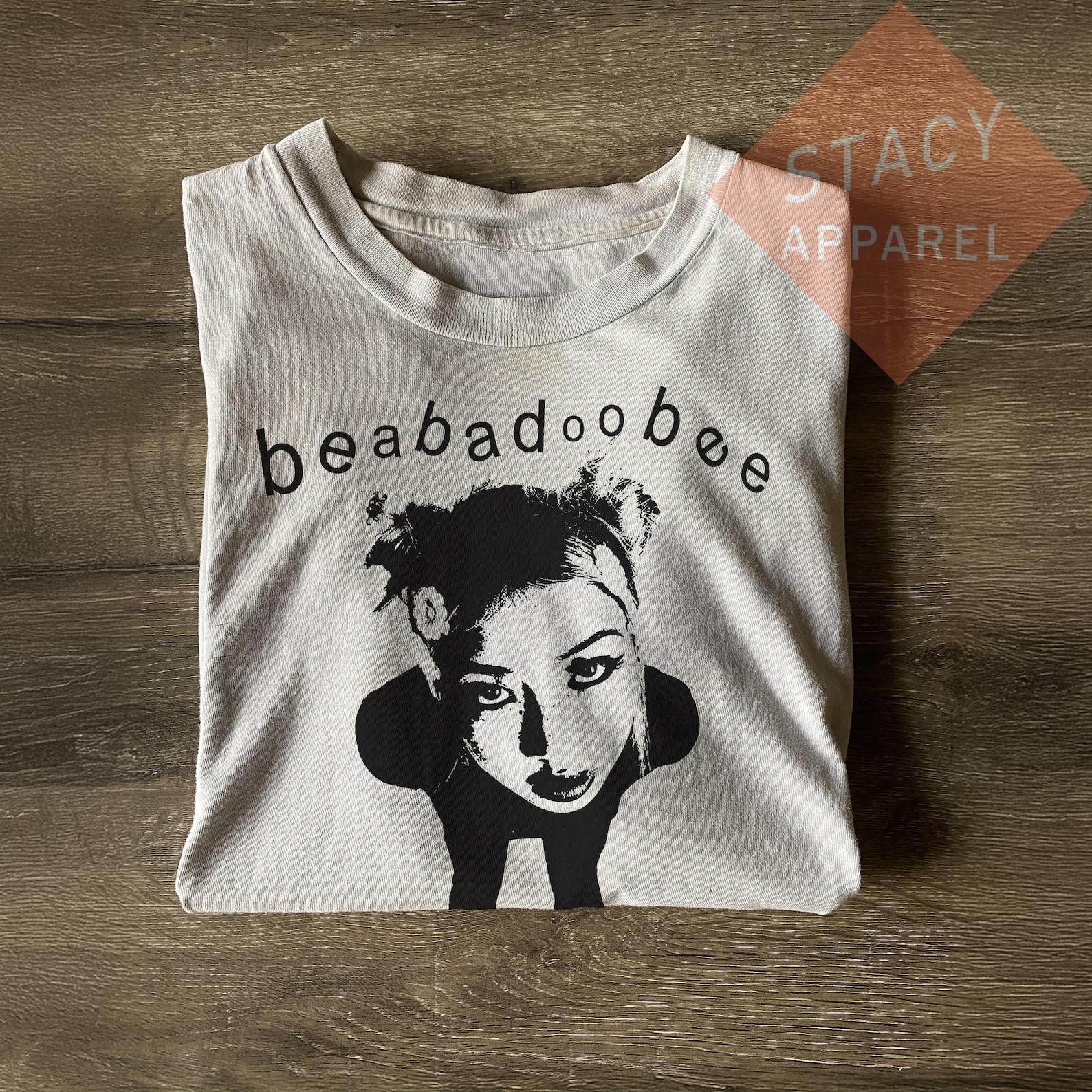Limited Beabadoobee Unisex T-shirt - Beabadoobee Custom Heavy Cotton Tee M