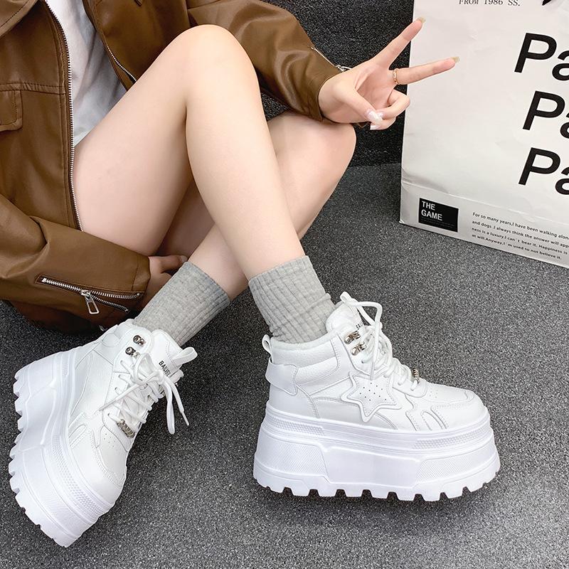 Fleece thick-soled winter new soft-soled lightweight small height-increasing muffin casual board shoes 35