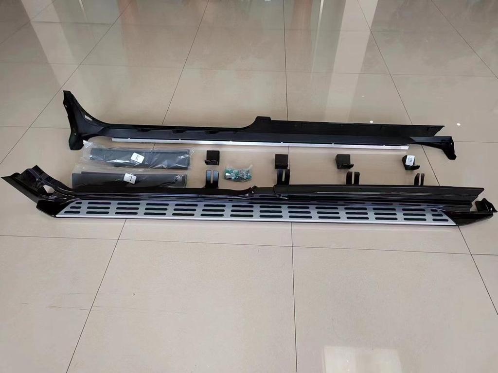 Sienna Side Steps & Exterior Trim for Toyota