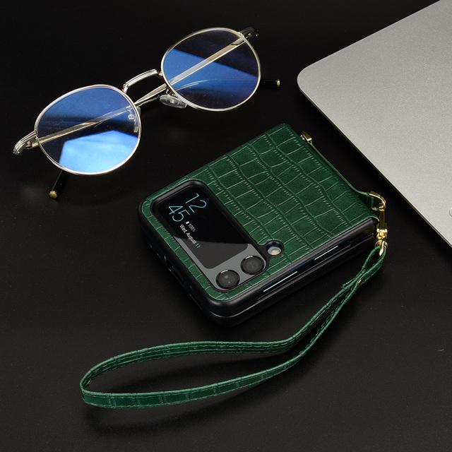 

Противоударный модный кожаный чехол с ремешком для телефона для Samsung Galaxy Z Flip 4 5g Flip4 Flip3 Flip 3 Нескользящий складной дизайнерский чехол for samsung z flip 4 зелёный