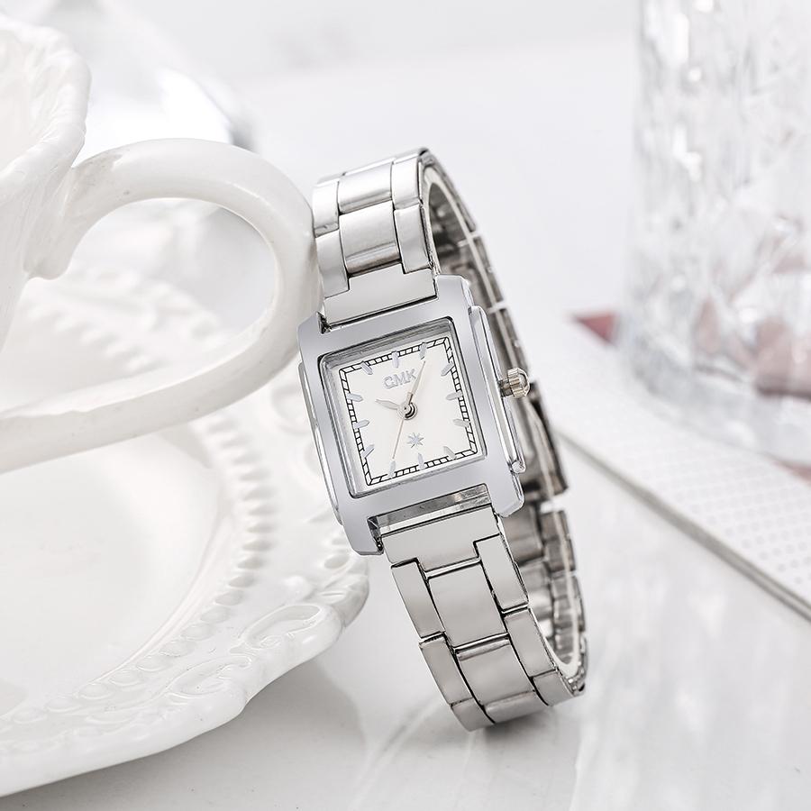 Fashion Light Luxury Women's Quartz Watch Alloy Steel Band Square Dial, Suitable for Women's Daily Wear, Christmas Gift