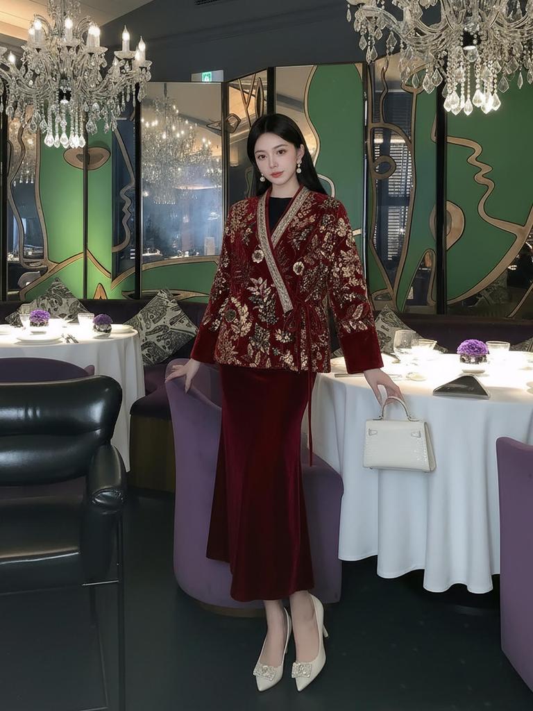 V-neck Embroidered Chinese Style Winter Down Jacket & Skirt Suit NY064