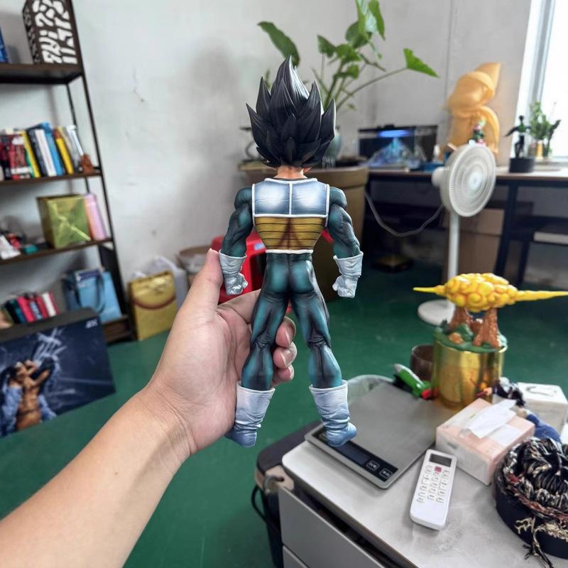 28cm Dragon Ball Anime Accessories Model White Hole Vegeta Anime Figure Super Saiya Crowd Play Statue Collection Boy Toy Gifts