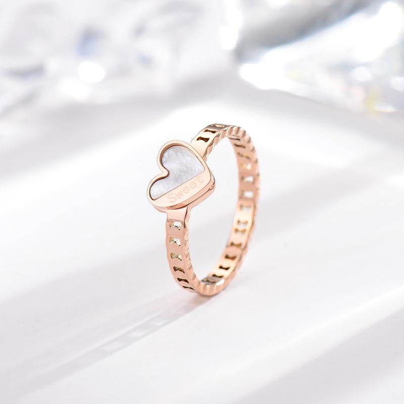Titanium Steel White Shell Love Ring Korean Version Couple Ring Ins Sense Ring Women's Trendy Jewelry