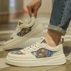 Spring New Guochao Embroidered Canvas Board Shoes Korean Version Niche Wear-resistant, Breathable and Deodorant Men's Sports and Leisure Shoes