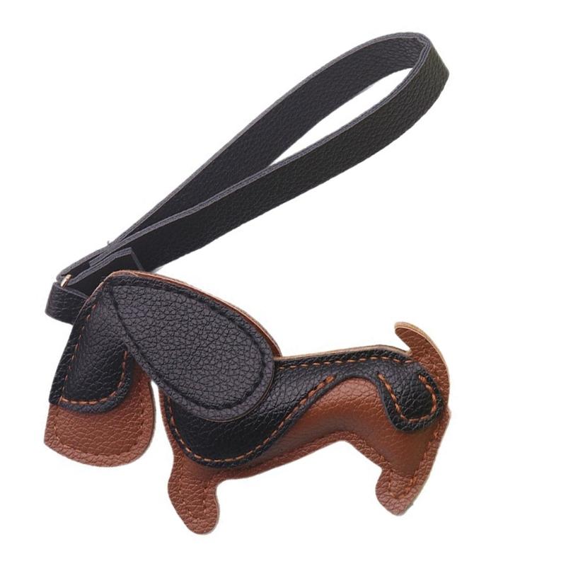 Mini 7x11cm Lightweight PU Leather Sausage Dog Keychain Handcrafted Decoration for Fashion Accessory and Gift