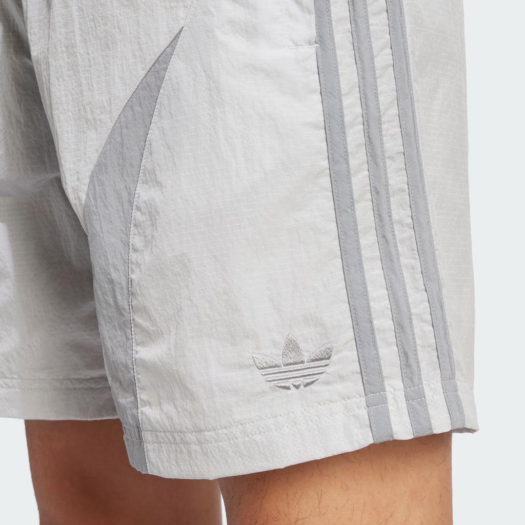 Adidas Originals Adicolor 2000s Fashion Soft Comfortable Casual Sports Shorts Men Shorts Light-Gray Gray JP1132