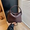 High-end Hand Bag Women's New Fashion Shoulder Bag Retro Versatile Commuter Messenger Small Square Bag